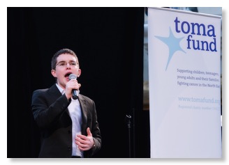 Tom Wyllie Sings for Toma Fund